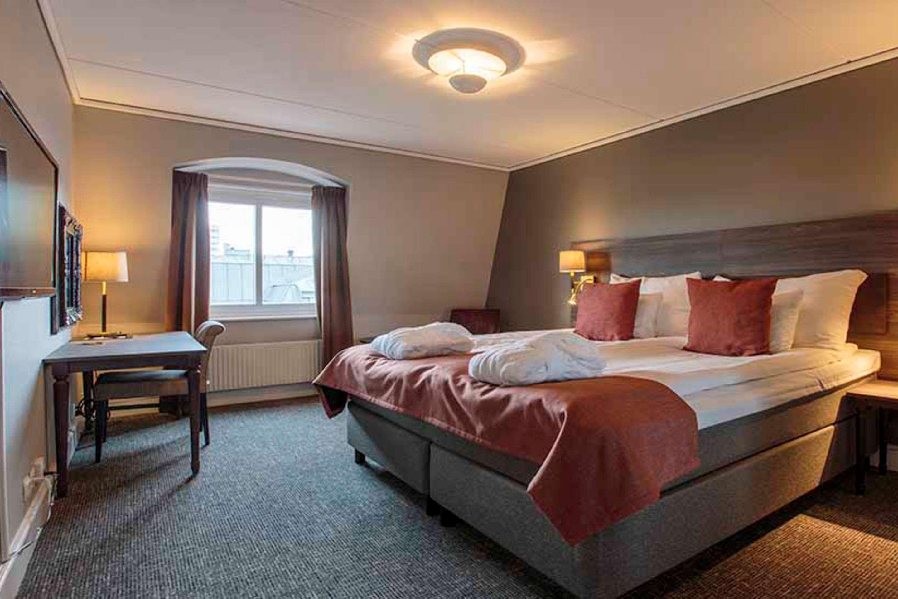 Home Hotel Uman Umeå Esterno foto