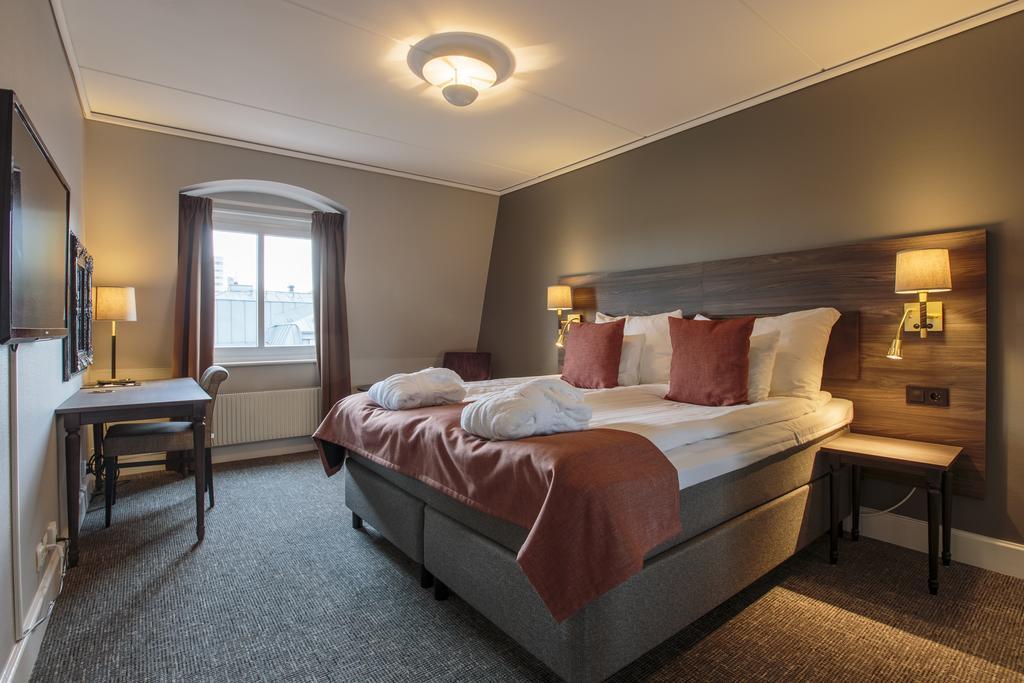 Home Hotel Uman Umeå Esterno foto