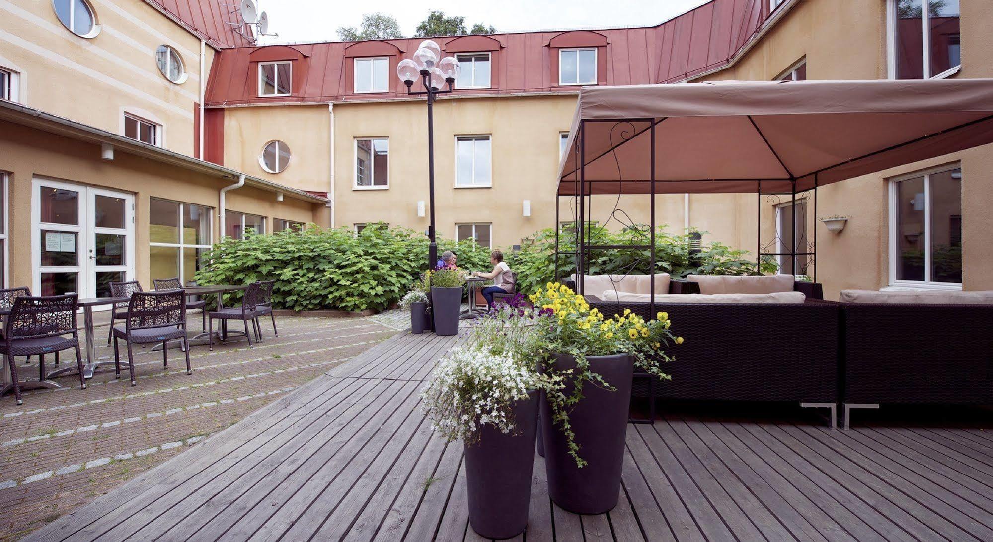 Home Hotel Uman Umeå Esterno foto